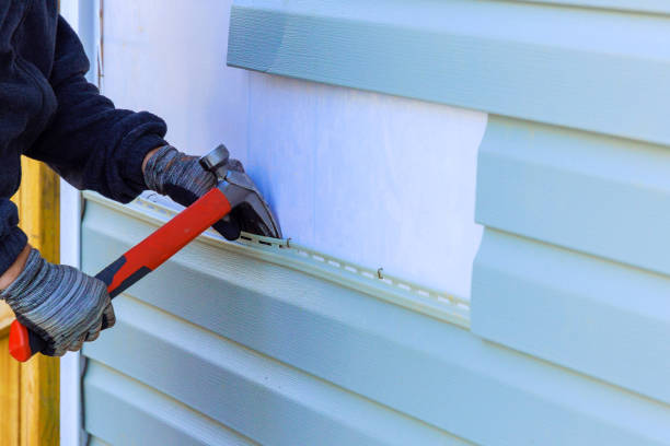 Reliable Vinyl Siding contractor in Great Falls, VA by Squared Siding